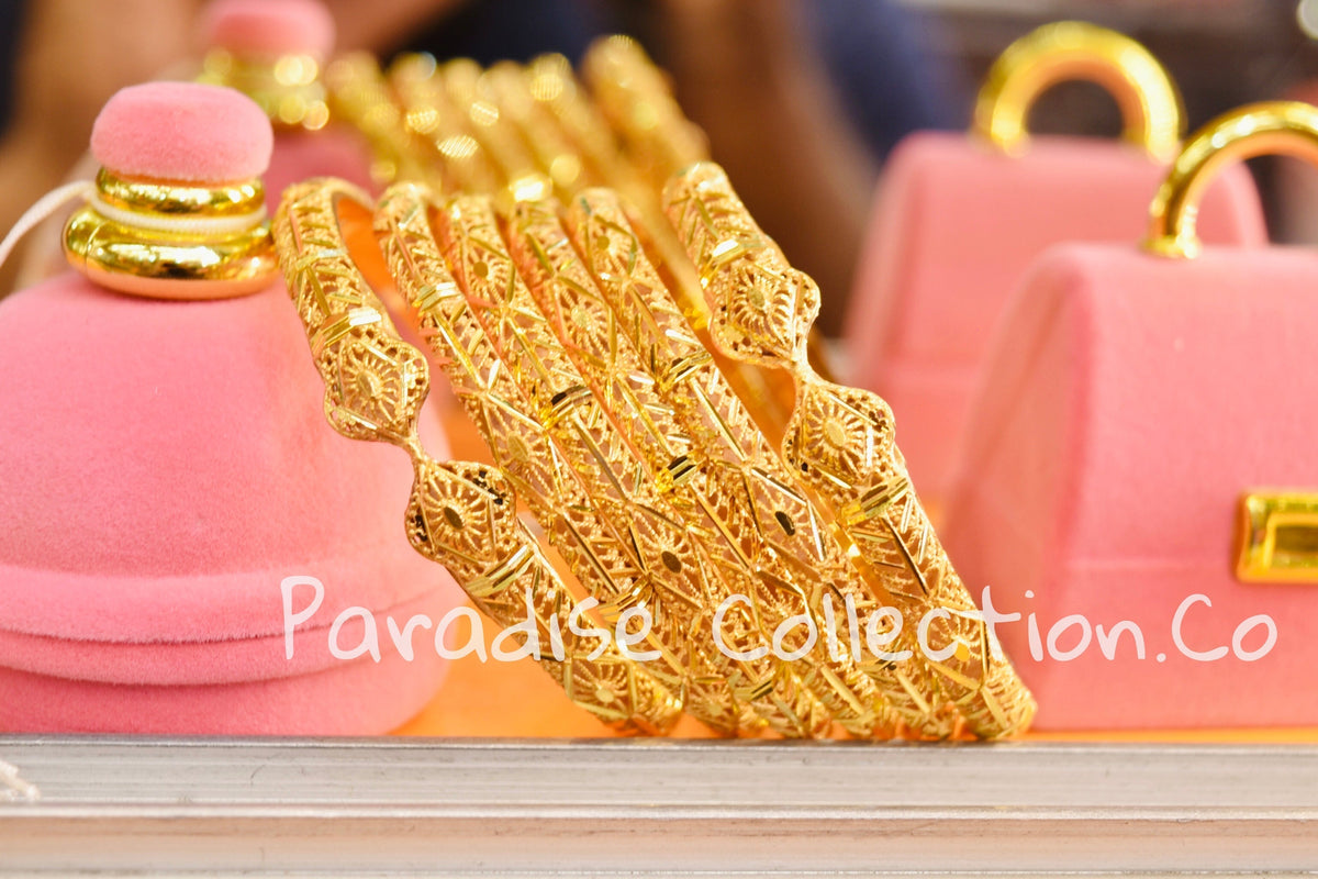 The Royal Bangles In The Town With Fancy Jewelry Box Free
