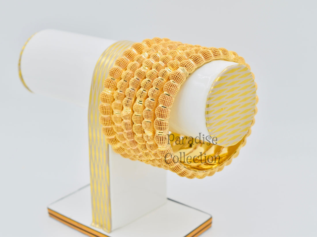 Luxurious Sona Finish Bangles With Ready Box Inside