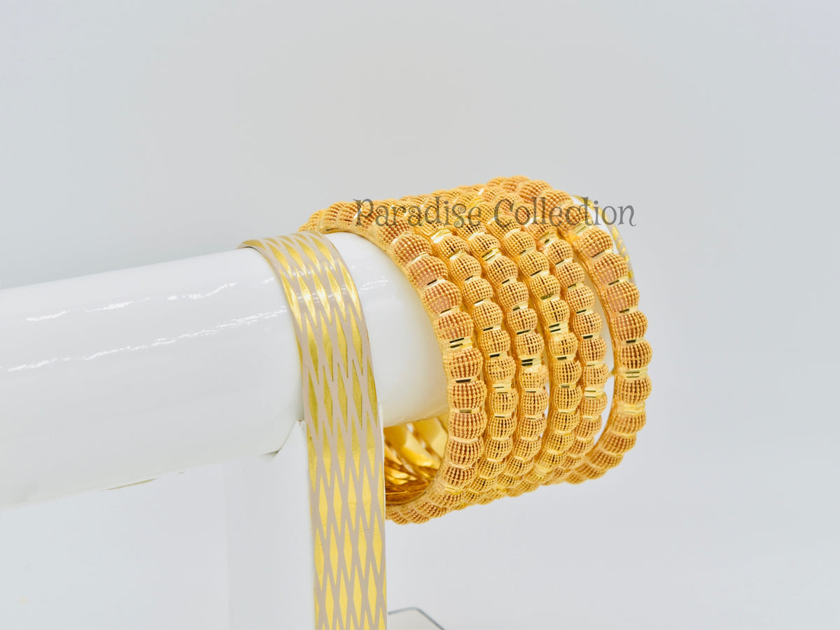 Luxurious Sona Finish Bangles With Ready Box Inside
