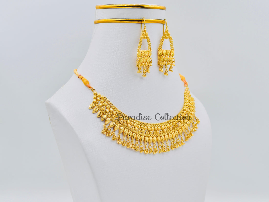 Looking For The Perfect Gift? Designer Necklace Set + FREE Luxury Jewellery Box