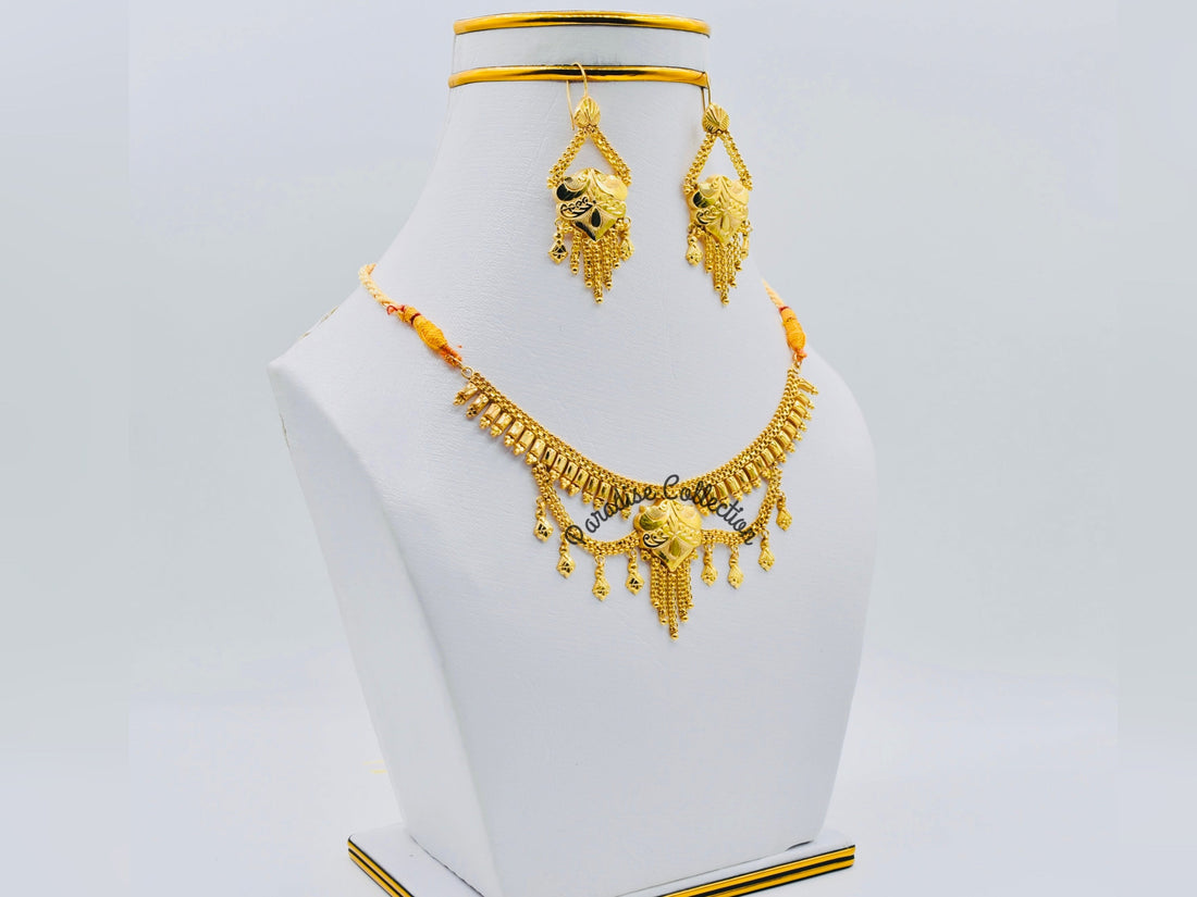 Exclusive Stylish Necklace Set – Free Elegant Gift Box Included