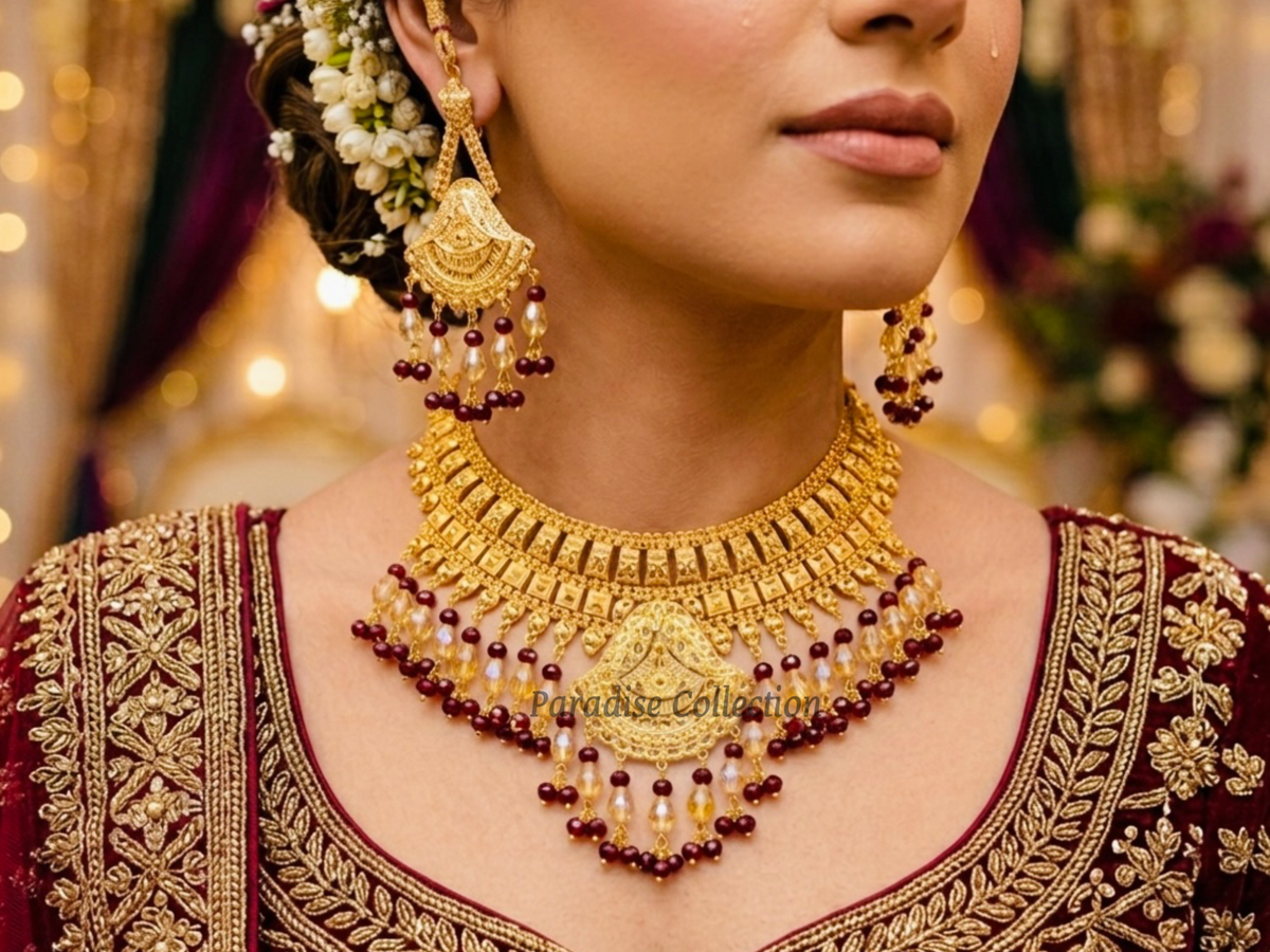 Chic Necklace Set Elegant Wristwear– Perfectly Wrapped & Ready to Gift