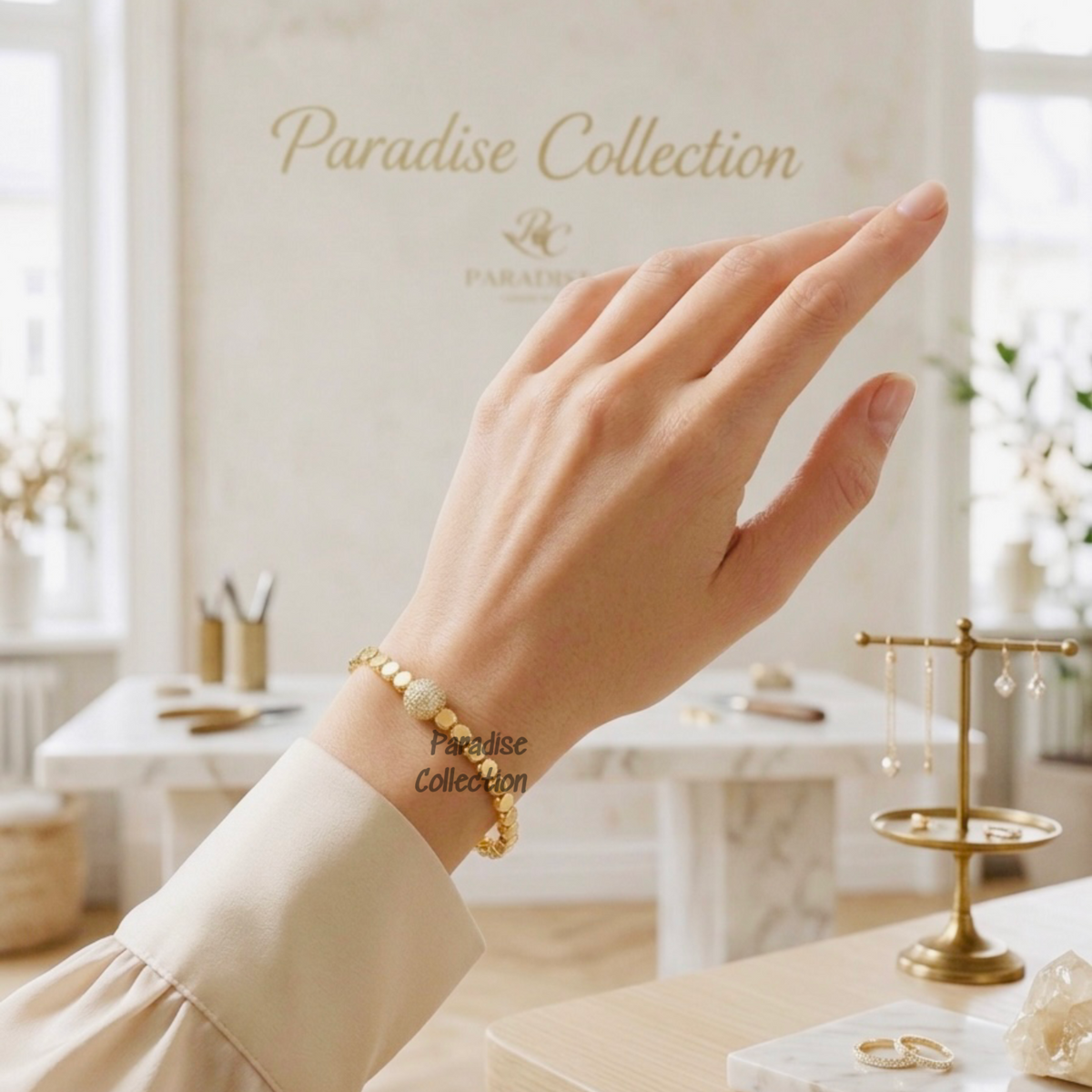Party Wear Bracelet – Free Jewelry Case Included