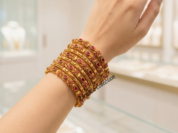 Premium Exclusive Bangles Set 💖 Made for Your Special Moments