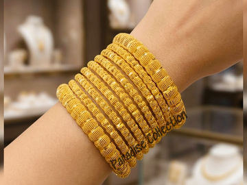 Premium Bangles Set – Elegant Look With Gift Box