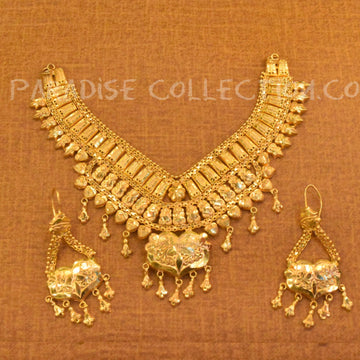 Stylish Traditional Necklace Set – Free Jewellery Box with Purchase