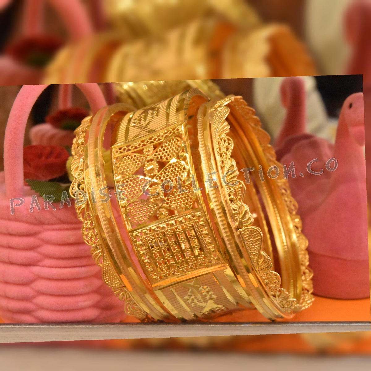 New Stylish & Stunning Beautiful Gajra Set /Girls & Women