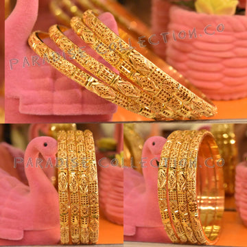 Fine Quality Bangles Pack Of 4 With Fancy Jewelry Box Free