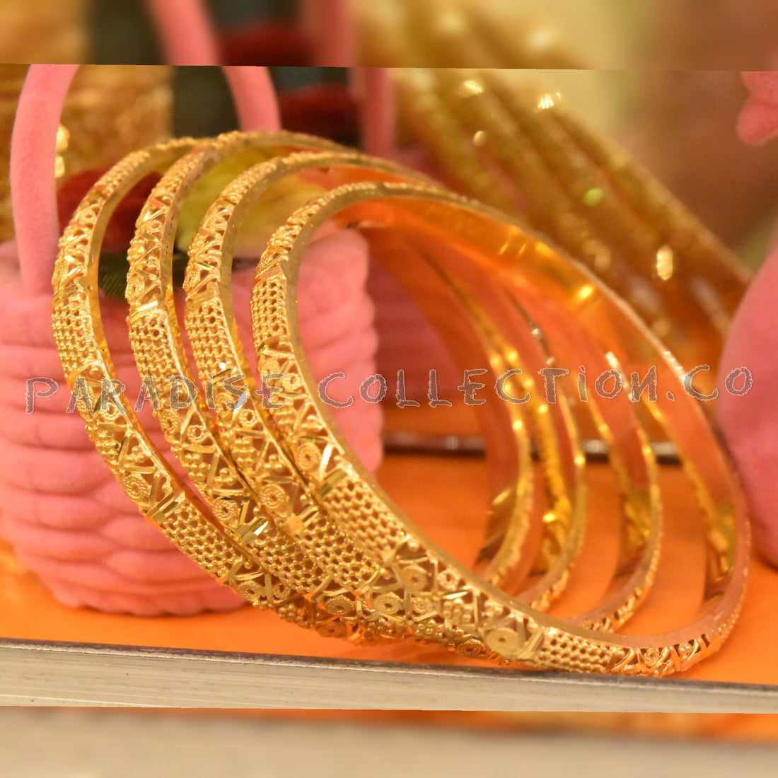 Stylish Women's Bangles with Complimentary Fancy Jewelry Box – New Arrival