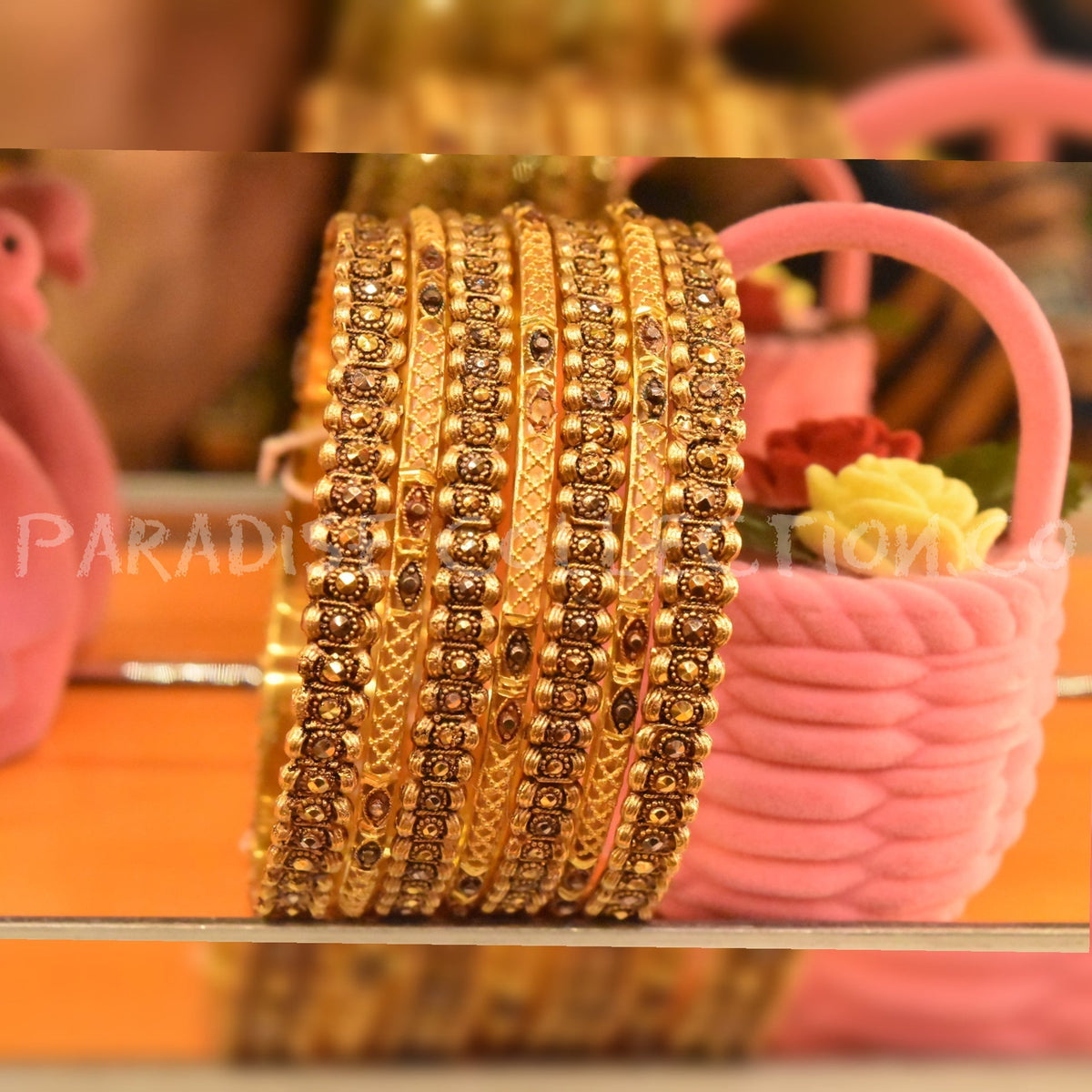 Artistic Antique Bangle – Sona Polish Detailing by Paradise