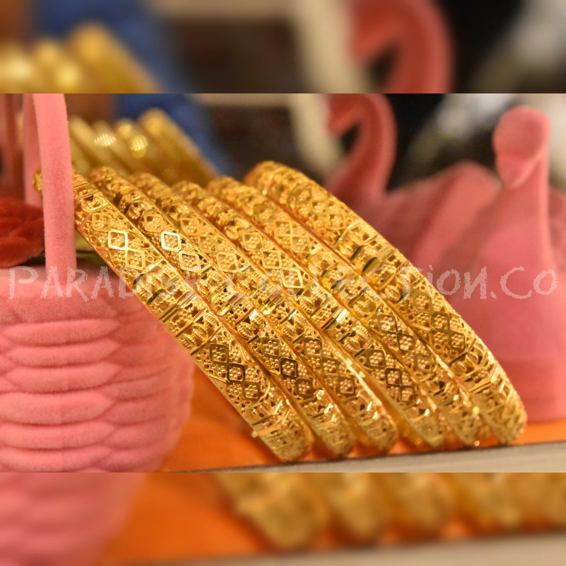 Budget To Gift - Bangles For Girls - Paradise Studio With Fancy Jewellery Box Free