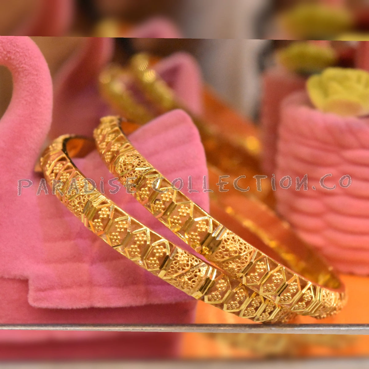 Charming Bangles Set for Women – Elegant Look + Free Jewelry Box