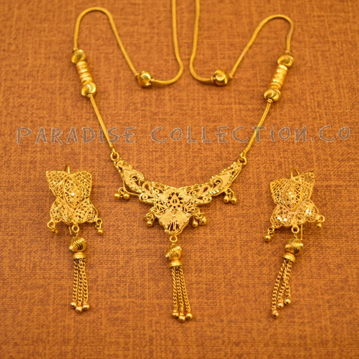 Elegant Necklace Set for Women – Perfect for All Occasions