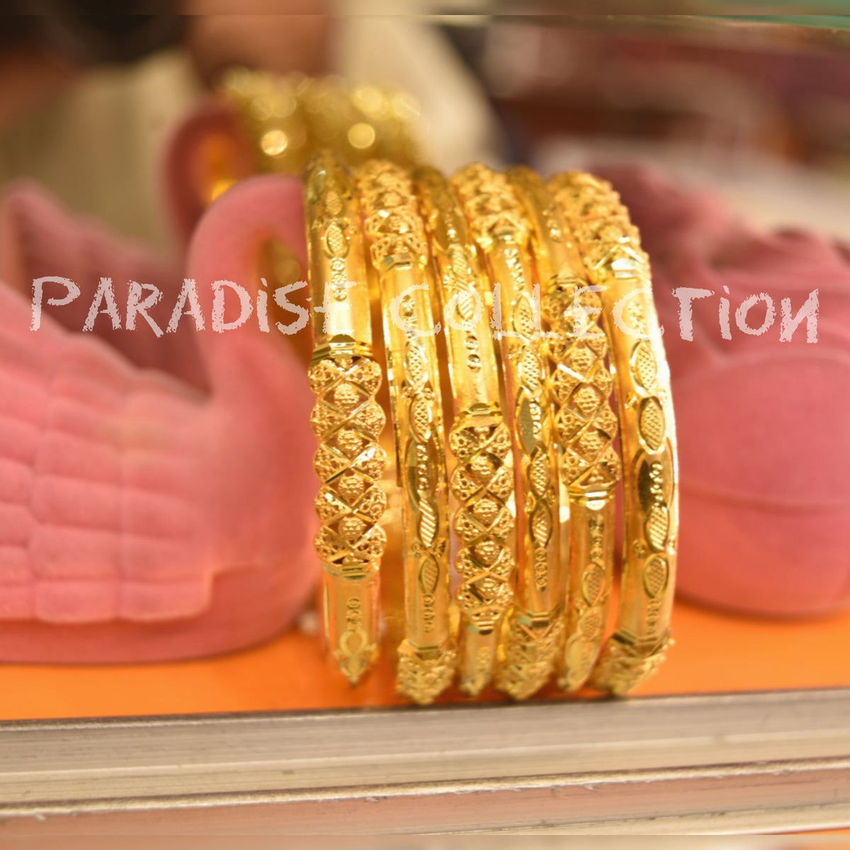 Trendy & Elegant Bangles – Perfect Gift Set with Free Fancy Jewelry Box