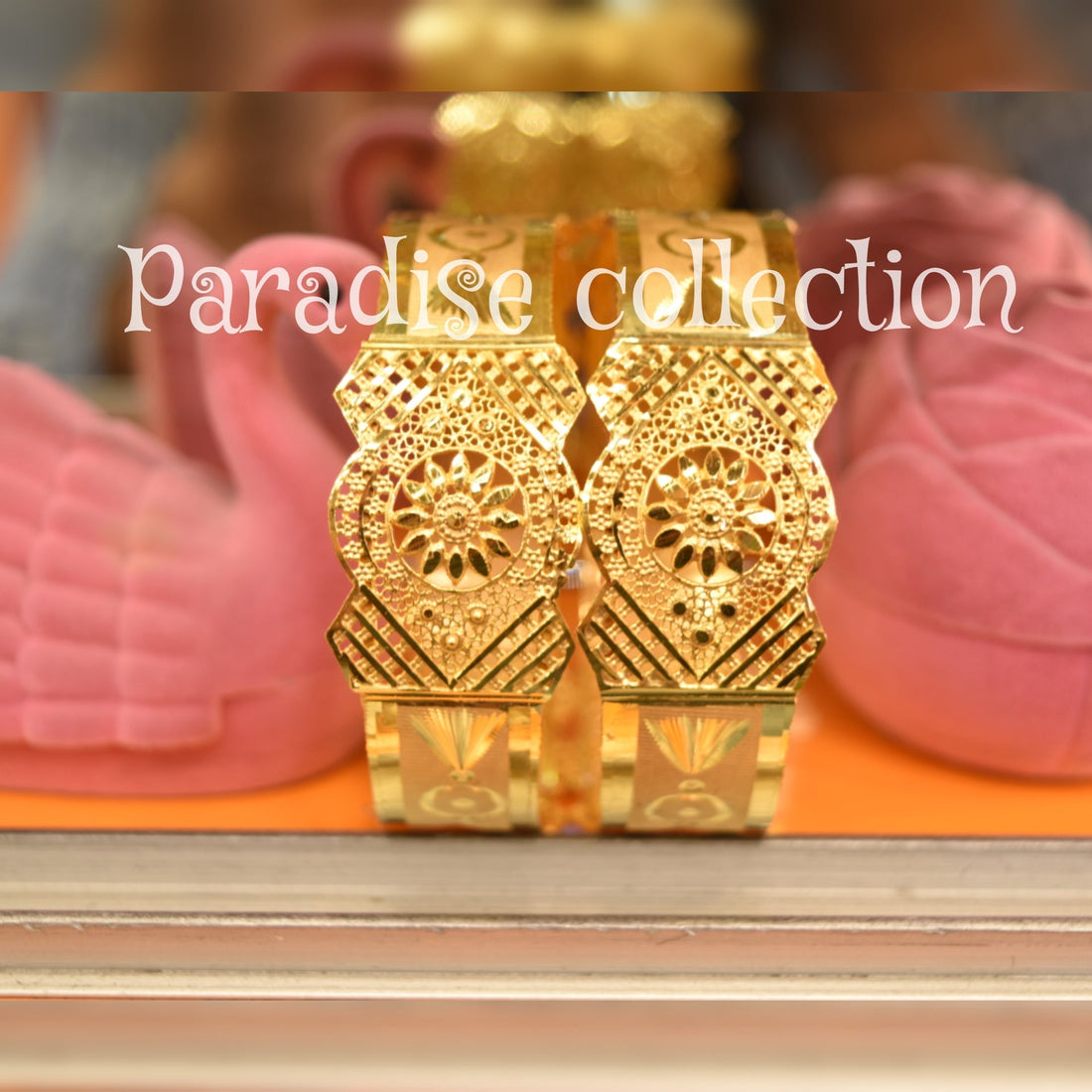 Perfect Gift: Elegant Bangles Set With Free Fancy Jewelry Box
