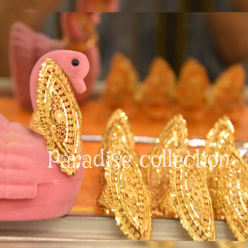 Chic & Stylish Finger Ring – Elegant Fashion Accessory + Free Gift Box