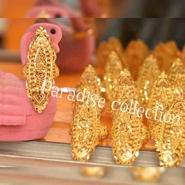 Trendy Women's Finger Ring – Elegant Fashion Jewelry with Free Gift Box