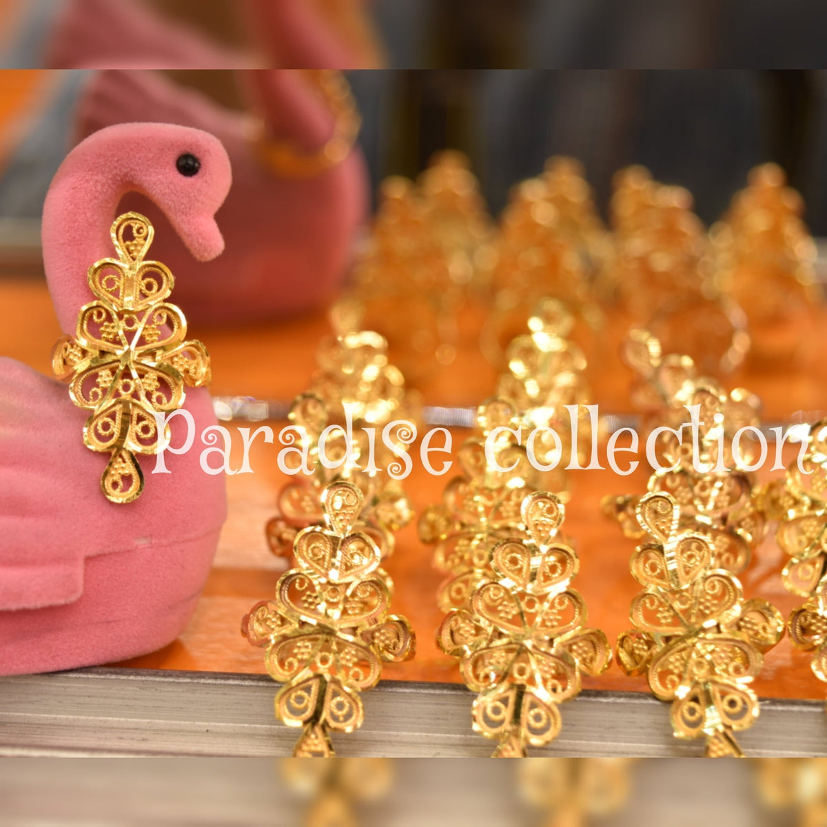 Graceful Finger Ring – Luxe Design with Free Chic Gift Box