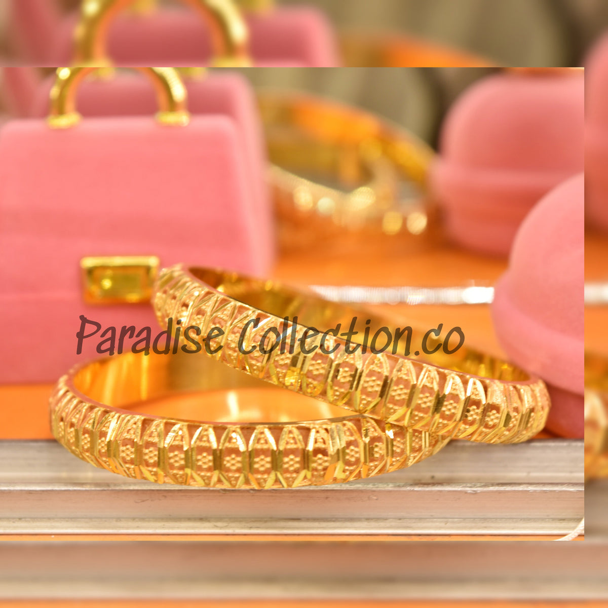 Gorgeous Bangles Set for Her – Elegant, Stylish & Comes with Free Fancy Box